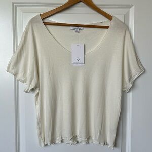Magaschoni T-Shirt sz Medium Womens Cream Dolan Short Sleeve Cotton Sustainable